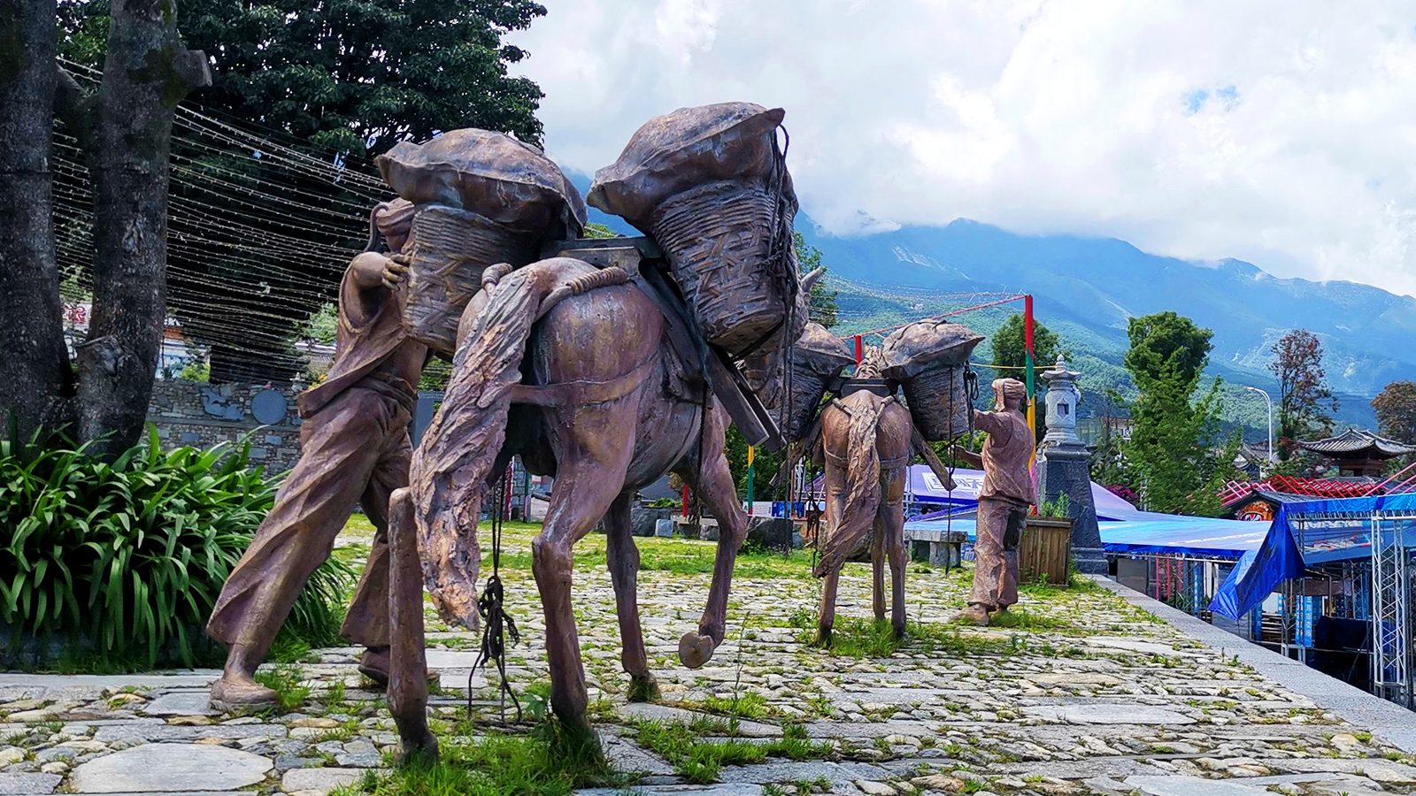 铸铜茶马古道主题雕塑,大型景区主题公园景观,黄铜人物雕塑厂家定制