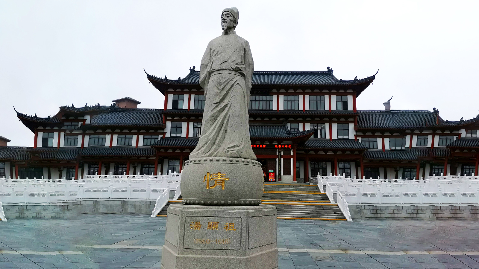 校园动物雕塑,大型石雕定制,校园人物雕塑定制