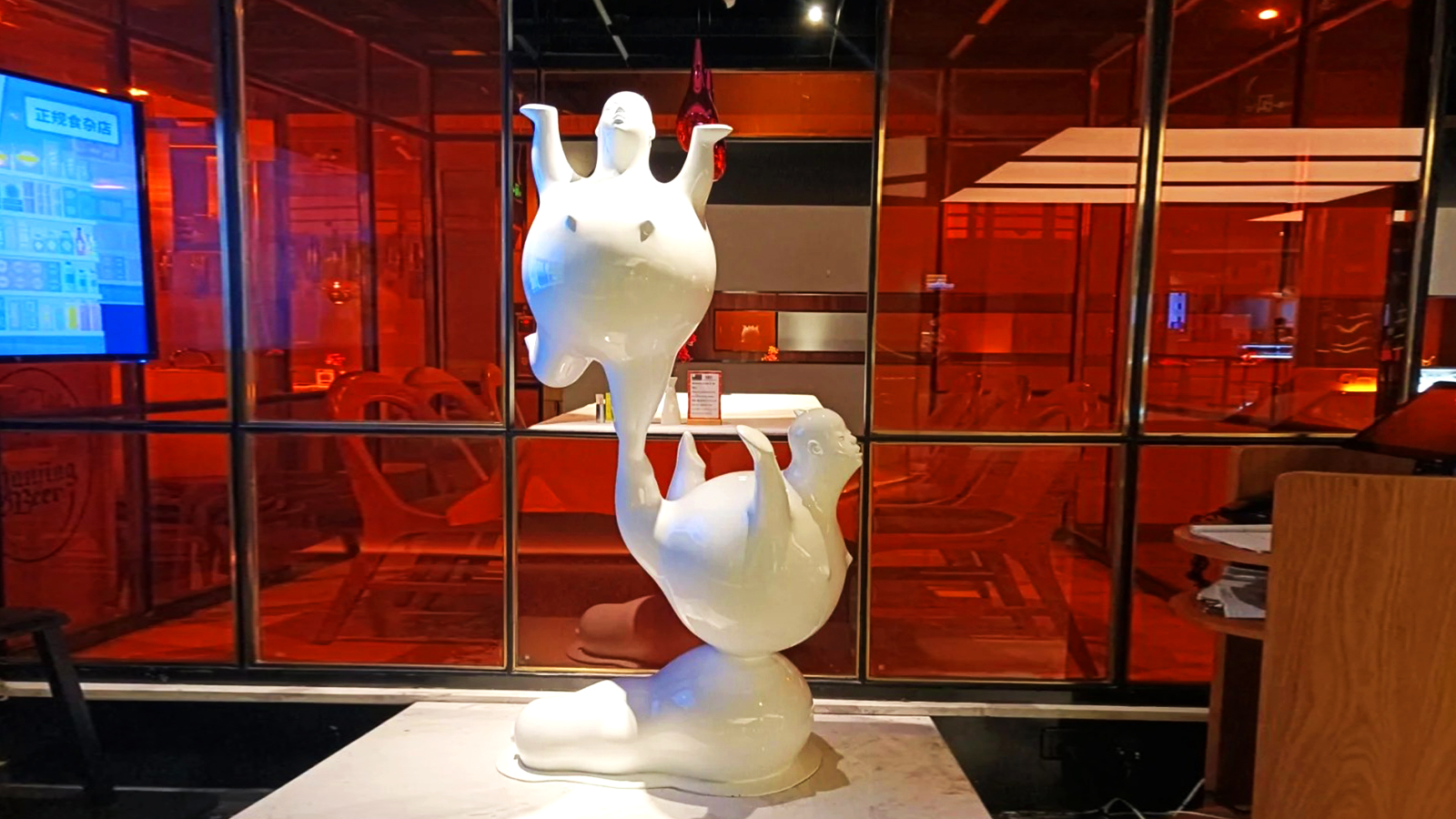 玻璃钢彩绘雕塑工厂,卡通动物定制厂家,园林卡通景观源头摆件