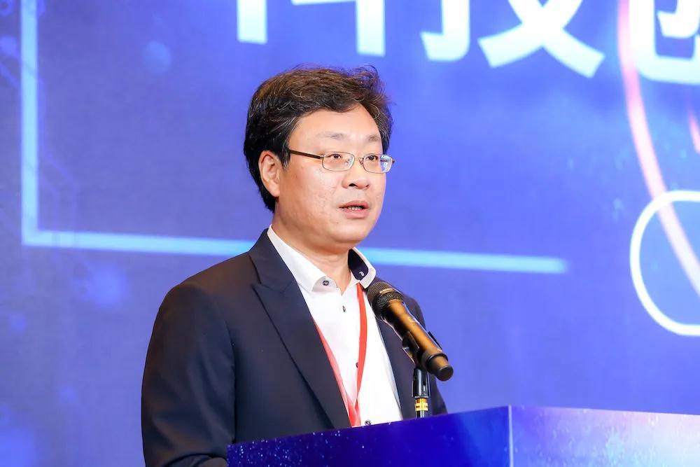 横琴新区商务局局长张戈介绍了横琴科技创新发展概况,并对横琴整体营